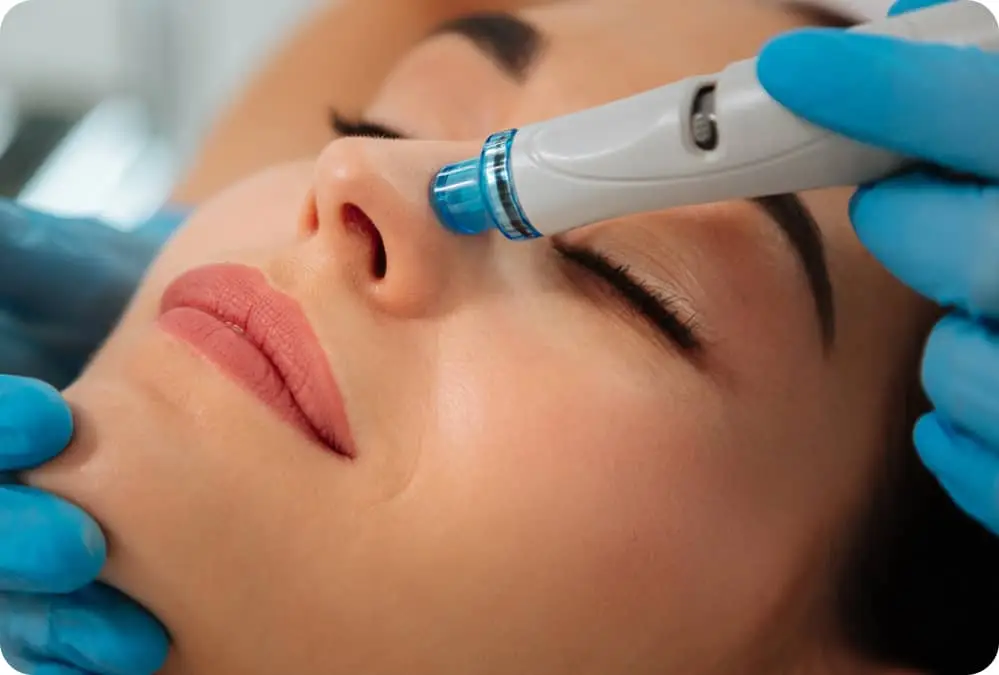 Exfoliate dead skin cells, smooth texture, and brighten the complexion to reduce fine lines, acne scars, and uneven skin tone.